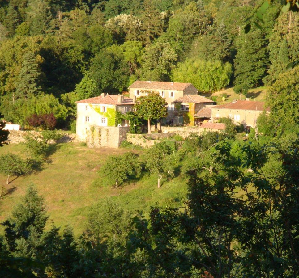 Le Hameau De Robert Bed & Breakfast Boucieu-Le-Roi Exterior photo