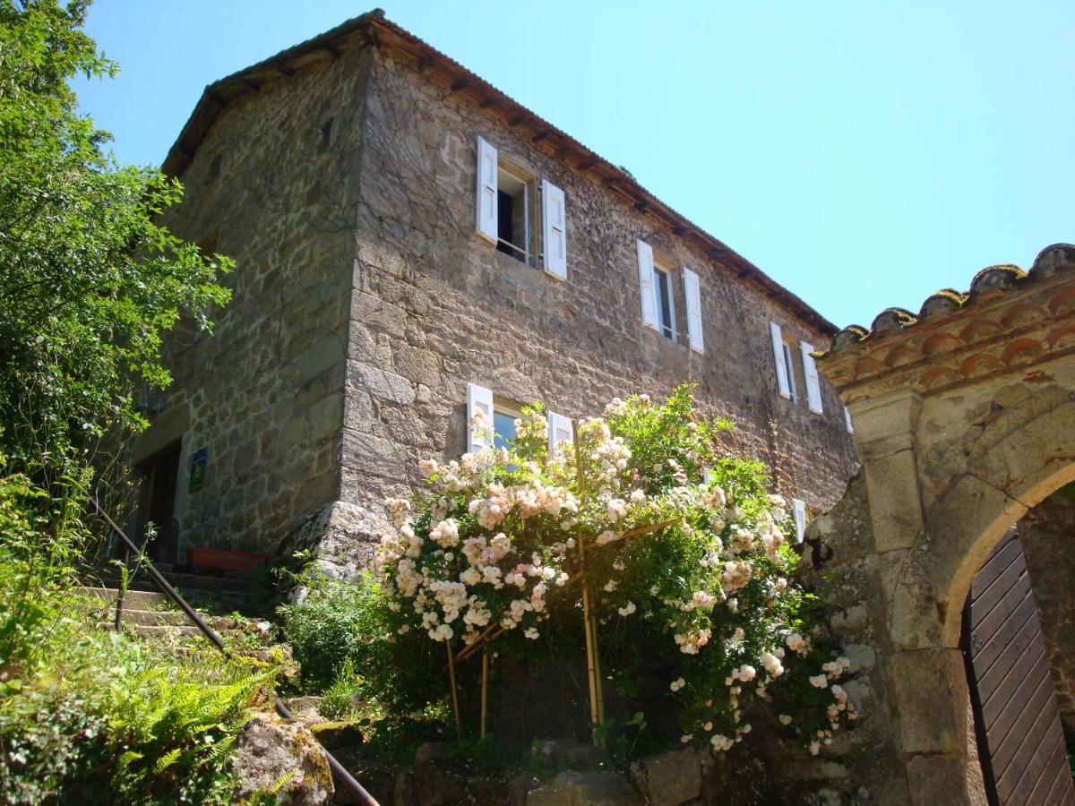 Le Hameau De Robert Bed & Breakfast Boucieu-Le-Roi Exterior photo